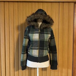 Juniors Rue21 coat, size S